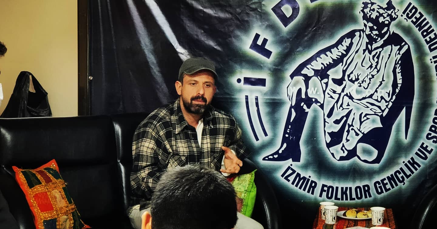 SELİM ÖZYOLLA ZEYBEKLİK KÜLTÜRÜ VE HALKOYUNLARI ÜZERİNE